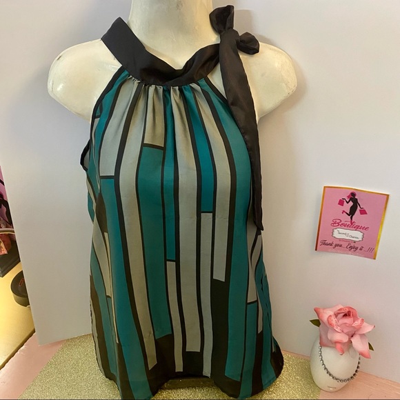 Sleeveless Blouse size S / M - Picture 8 of 13